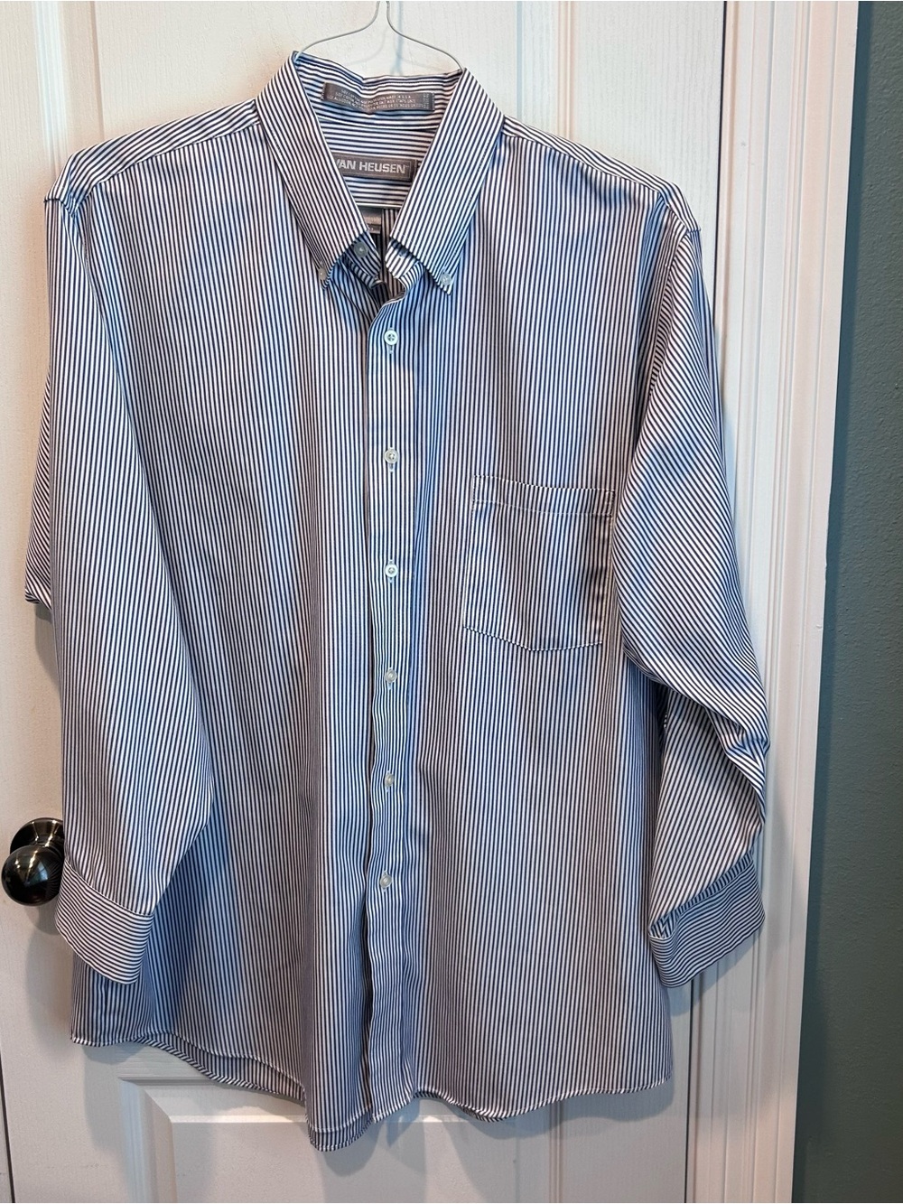 Van Heusen Men’s Denim/White Striped Long Sleeve Button Up Dress Shirt Size XL